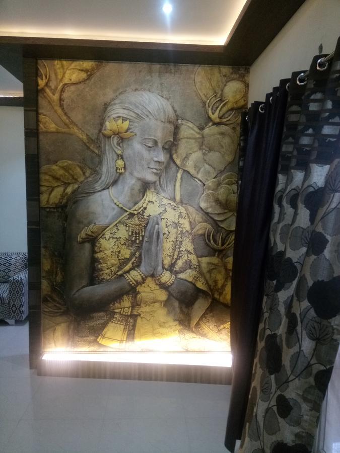 Hôtel Anamsa Residency à Vrindāvan Extérieur photo